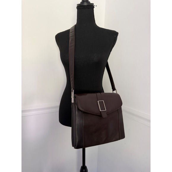 Worthington Handbags - Vintage 90s Worthington Dark Brown Leather Crossbody Bag Flap Organizer Purse